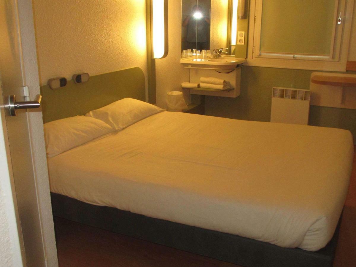 Ibis Budget Aix En Provence Est Le Canet Meyreuil Exterior foto